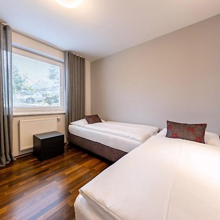 Der Sonnberg Alpinlodges - Apartments Mit Seeblick, Privater Sauna Und Self Check-In 젤암제 외부 사진
