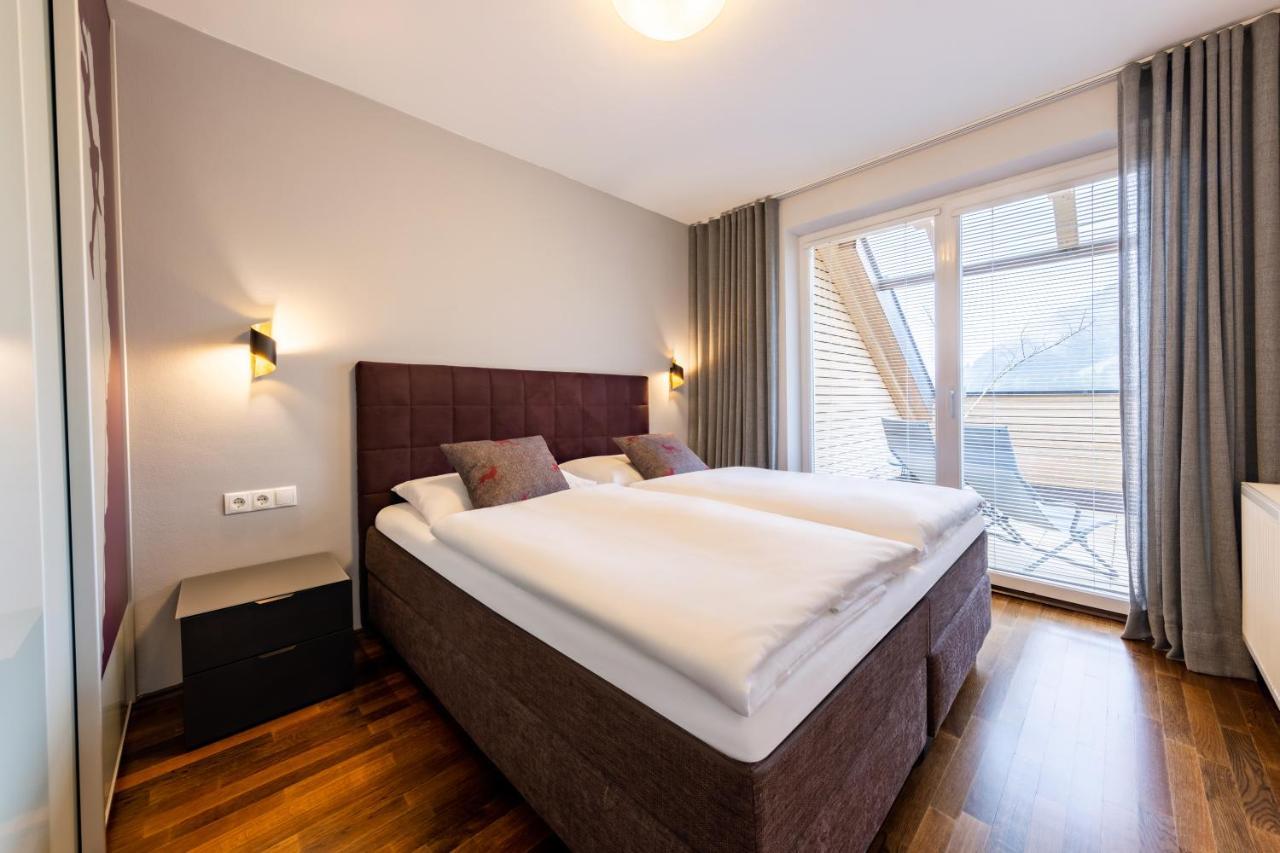 Der Sonnberg Alpinlodges - Apartments Mit Seeblick, Privater Sauna Und Self Check-In 젤암제 외부 사진