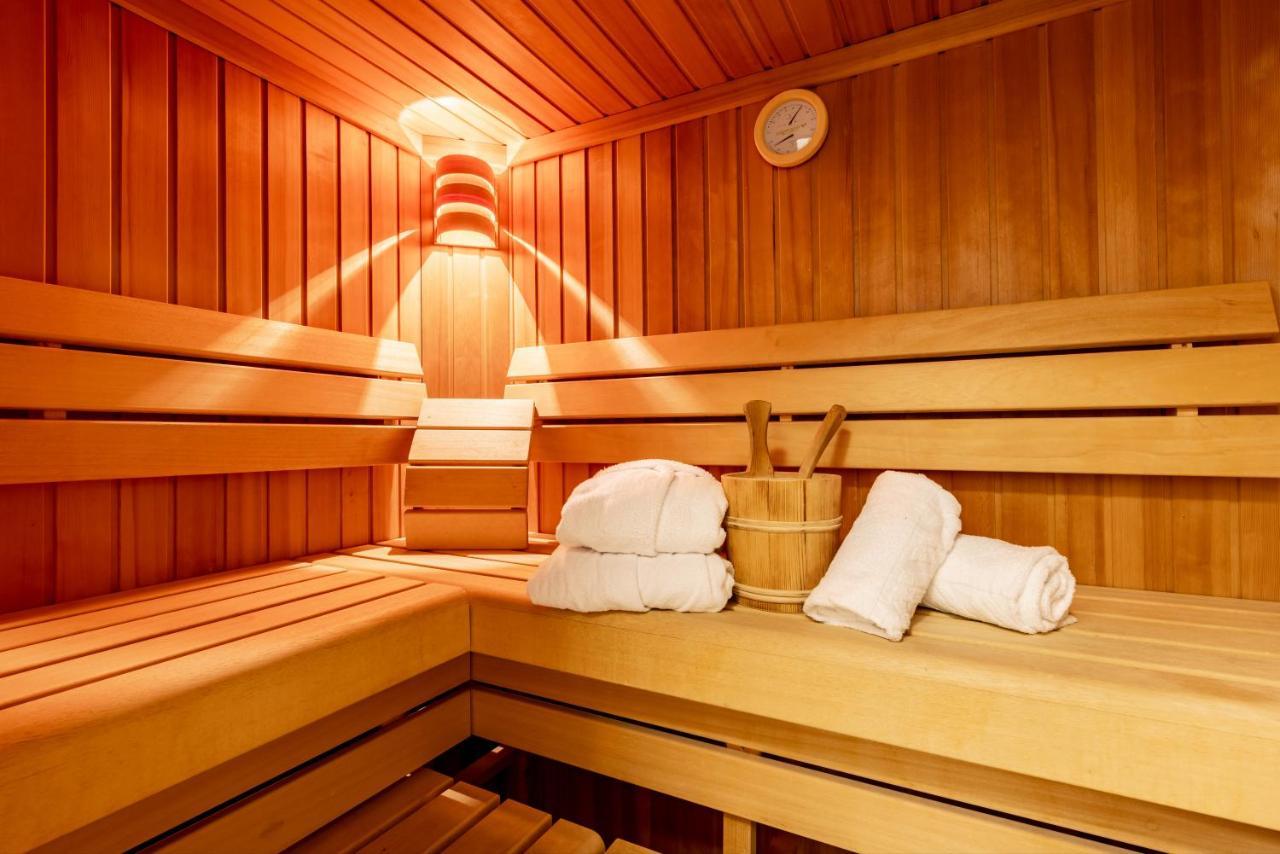 Der Sonnberg Alpinlodges - Apartments Mit Seeblick, Privater Sauna Und Self Check-In 젤암제 외부 사진