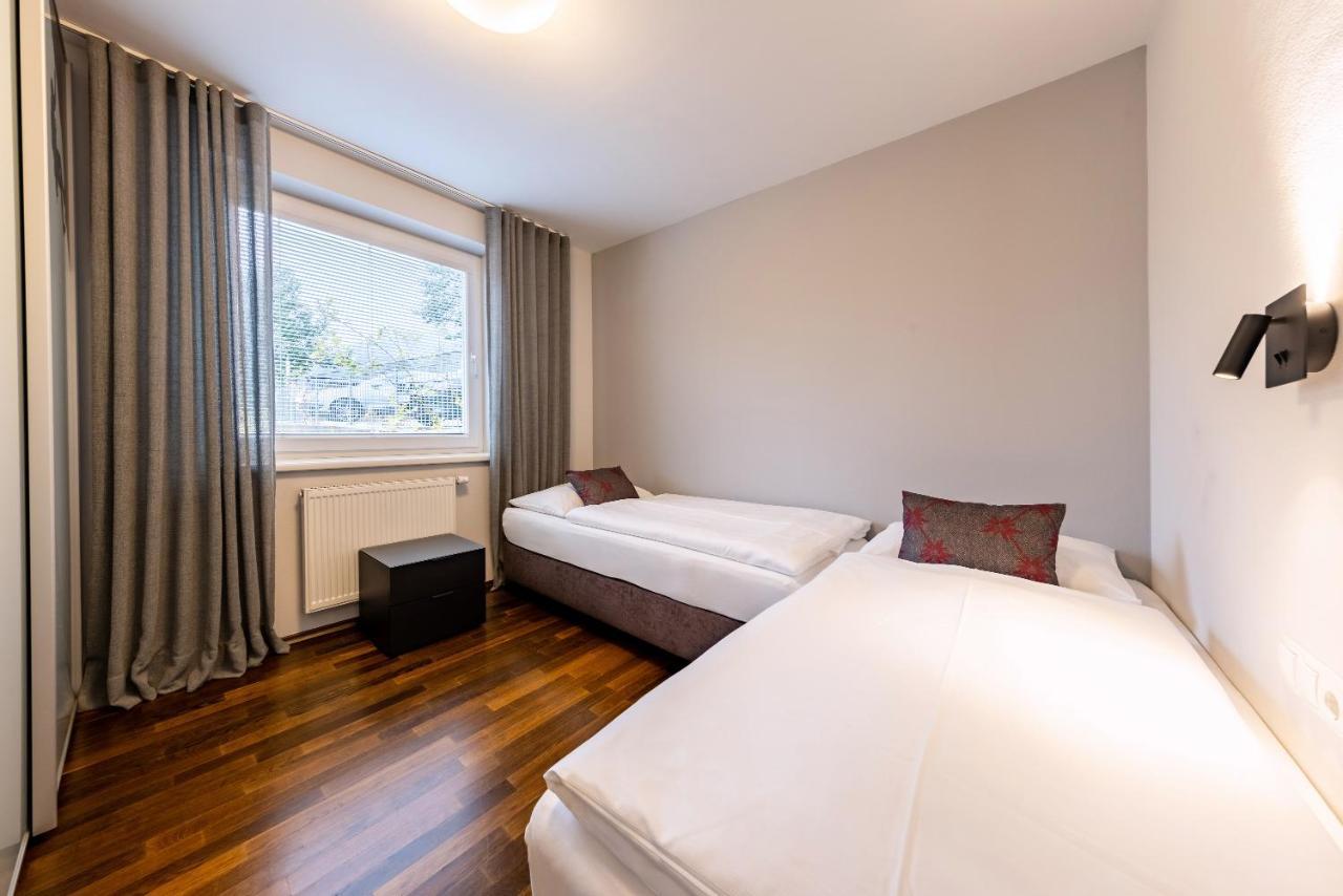 Der Sonnberg Alpinlodges - Apartments Mit Seeblick, Privater Sauna Und Self Check-In 젤암제 외부 사진